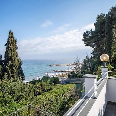 Alba Marina Apartment San Lorenzo al Mare Ngoại thất bức ảnh